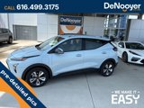 Certified 2023 Chevrolet Bolt EUV LT w/ Convenience Package image 4