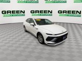 Certified 2025 Hyundai Sonata SE image 2