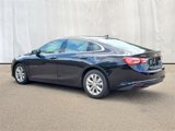 Used 2019 Chevrolet Malibu Hybrid w/ Leather Package image 3