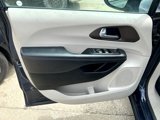 Used 2017 Chrysler Pacifica Touring-L Plus w/ Tire & Wheel Group image 6