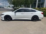 Used 2022 Honda Accord Sport image 2