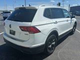Used 2022 Volkswagen Tiguan SE w/ Panoramic Sunroof Package image 5