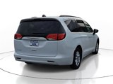 Used 2021 Chrysler Voyager Lxi image 4