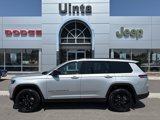 New 2025 Jeep Grand Cherokee L Limited w/ Black Appearance Package image 2