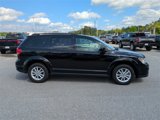 Used 2017 Dodge Journey SXT w/ Comfort/Convenience Group image 3
