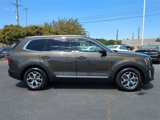 Used 2020 Kia Telluride EX image 3