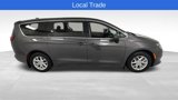 Used 2022 Chrysler Voyager LX image 2