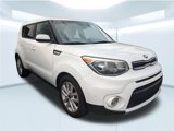 Used 2018 Kia Soul + image 4