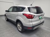 Used 2019 Ford Escape SE image 5