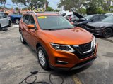 Used 2018 Nissan Rogue SV w/ Sun & Sound Touring Package image 3