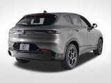 New 2025 Alfa Romeo Tonale image 5