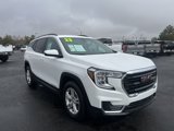 Used 2023 GMC Terrain SLE w/ Driver Convenience Package image 2