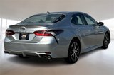Used 2021 Toyota Camry SE image 2