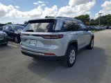 Used 2022 Jeep Grand Cherokee Limited image 4