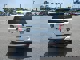 Used 2018 Ford Explorer XLT image 5