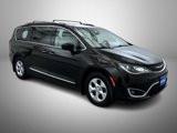 Used 2017 Chrysler Pacifica Touring-L Plus image 3