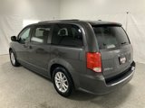 Used 2016 Dodge Grand Caravan SXT image 3