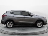 Used 2022 Nissan Rogue Sport S image 2