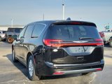 New 2025 Chrysler Pacifica Select image 4