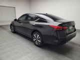 Used 2019 Nissan Altima 2.5 SV image 5