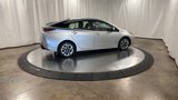 Used 2016 Toyota Prius Three Touring image 2