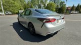 Used 2022 Toyota Camry SE image 2
