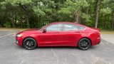 Used 2019 Ford Fusion SE w/ Equipment Group 151A image 2