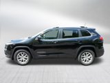 Used 2017 Jeep Cherokee Latitude w/ Comfort/Convenience Group image 4