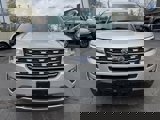 Used 2017 Ford Explorer XLT image 2