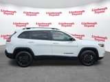 Used 2023 Jeep Cherokee Altitude Lux image 2