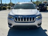 Used 2019 Jeep Cherokee Latitude w/ Popular Appearance Group image 2