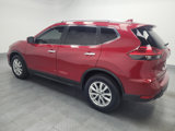 Used 2017 Nissan Rogue SV image 3
