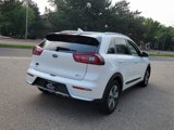 Used 2017 Kia Niro LX image 5