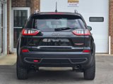 Used 2019 Jeep Cherokee Trailhawk image 4