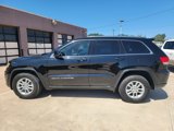 Used 2018 Jeep Grand Cherokee Laredo image 4