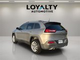 Used 2016 Jeep Cherokee Limited image 3