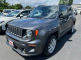 Used 2022 Jeep Renegade Latitude image 3