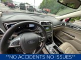 Used 2017 Ford Fusion SE w/ Fusion SE Technology Package image 2
