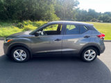 Used 2020 Nissan Kicks S image 4