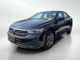 Used 2024 Volkswagen Jetta SE image 2
