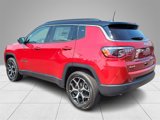New 2025 Jeep Compass Limited image 4