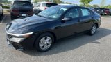 New 2025 Hyundai Elantra SE image 3