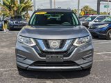 Used 2017 Nissan Rogue SV w/ SV Premium Package image 2
