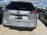 Used 2015 Nissan Rogue SV w/ SV Moonroof Package image 4