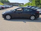 Used 2020 Hyundai Elantra SE image 2