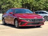 Certified 2025 Hyundai Elantra SE image 3