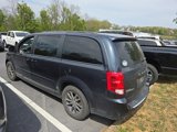 Used 2014 Dodge Grand Caravan SXT w/ UConnect Hands-Free Group image 3