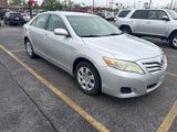 Used 2010 Toyota Camry LE image 2