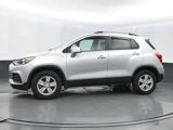 Used 2020 Chevrolet Trax LT w/ LT Convenience Package image 5