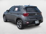 Used 2024 Hyundai Venue SEL image 3